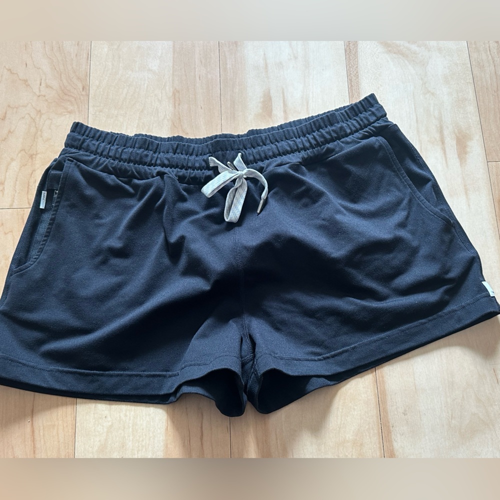 Vuori Women's Black Athletic Shorts
